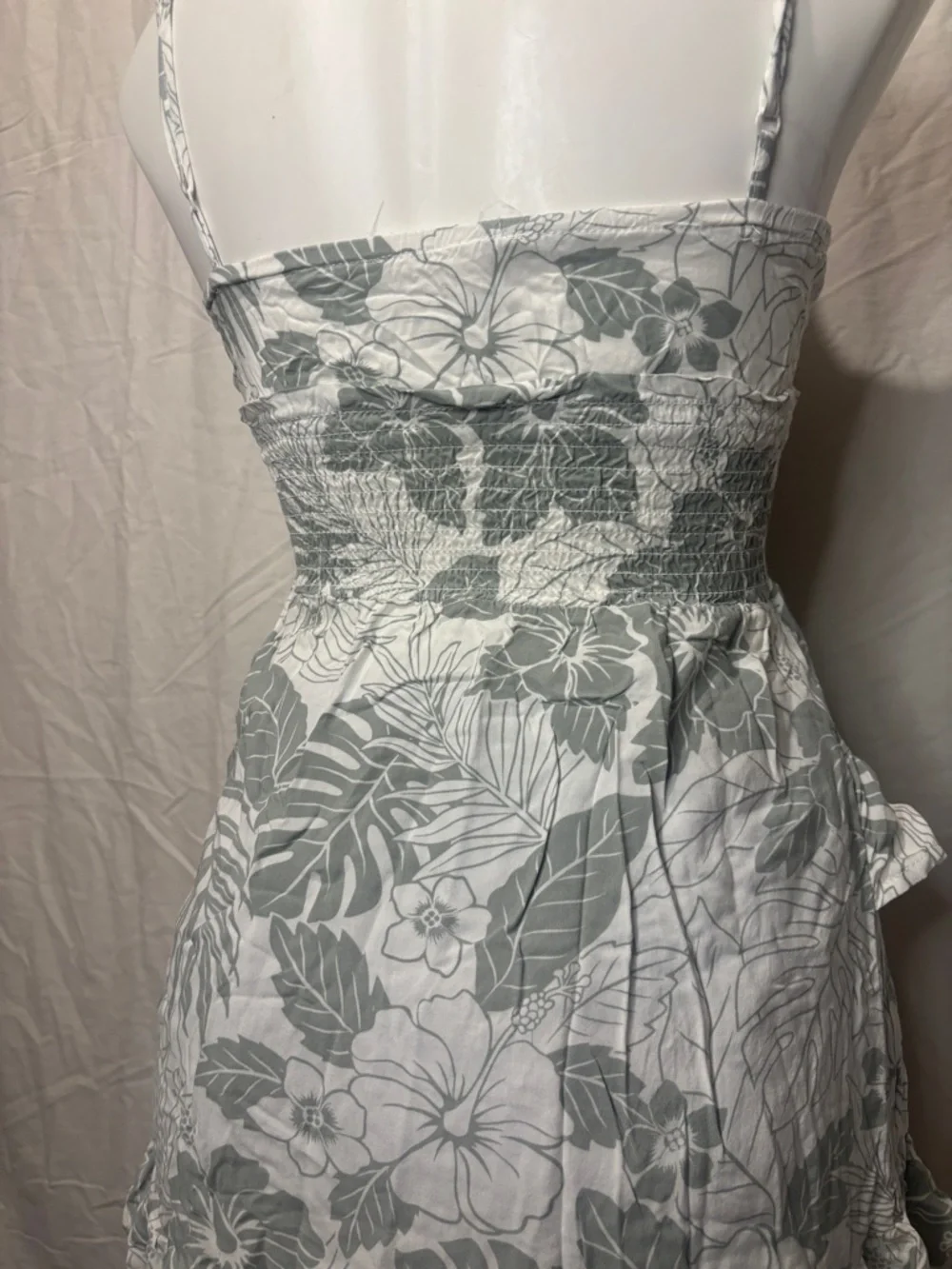 Floral Tie Front Ruffle Mini Dress White & Sage Green Ocean Drive S - Picture 6 of 8